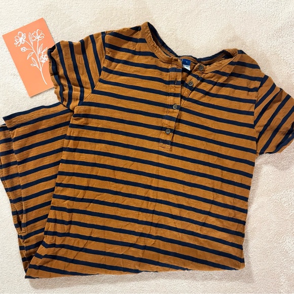 Old Navy— Bundle of 2 Henley Midi Shift Dresses ☀️ - Picture 4 of 11